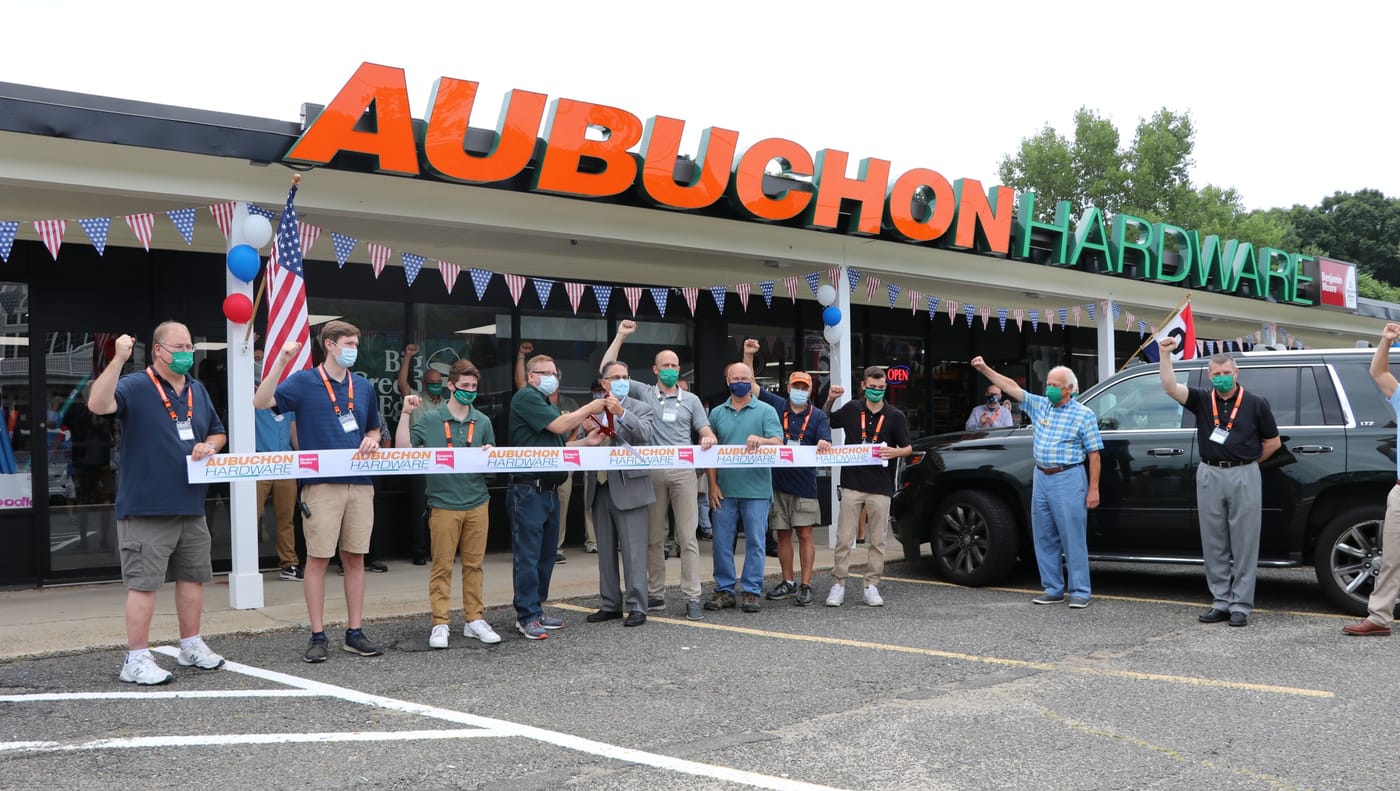 Aubuchon Hardware Opens in Monroe, CT